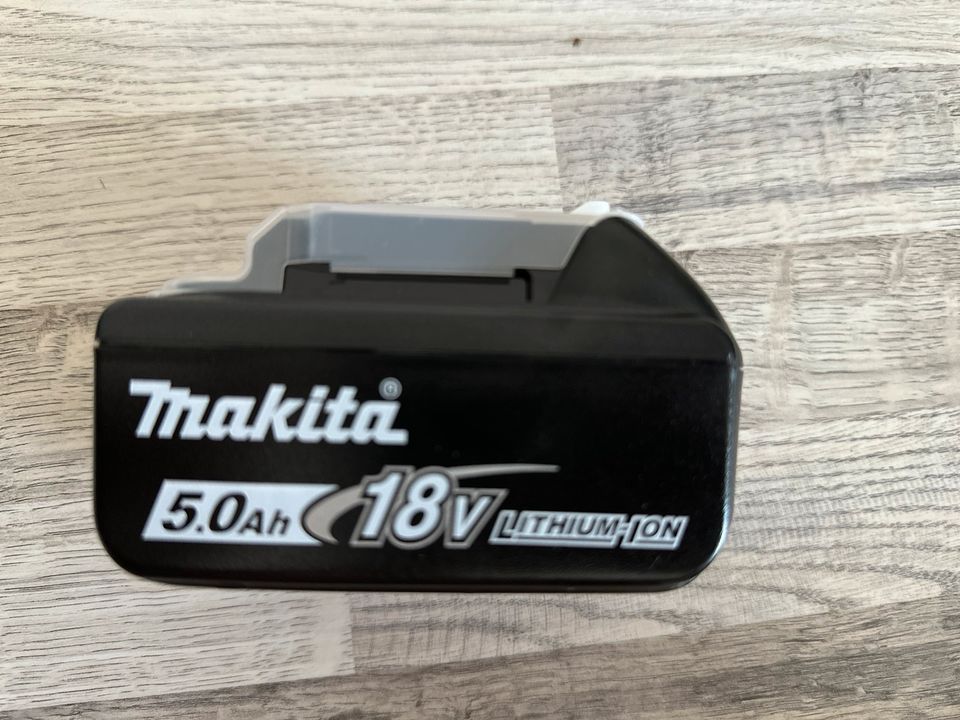 Makita Akku 5 AH Original! in Petersberg (Saalekreis)