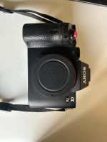 Sony A7ii Kamera mit Kitobjektiv 28-70mm und 2 Akkus Nordrhein-Westfalen - Wülfrath Vorschau