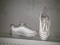 Nike Air Max 97 weiß Gr. 36 Hessen - Niestetal Vorschau