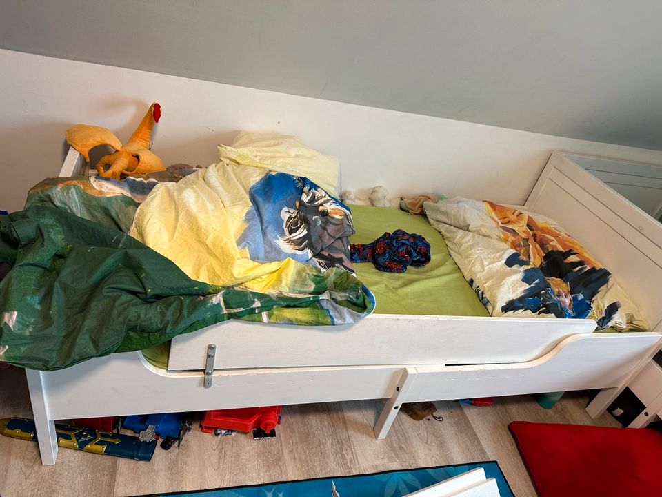 Zwei Ikea Sundvik Kinderbetten 80x200 inkl Lattenrost, Matratze in Gettorf
