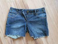 Damen Shorts / kurze Jeans Hose in Gr. 27 dunkelblau. Kreis Pinneberg - Wedel Vorschau