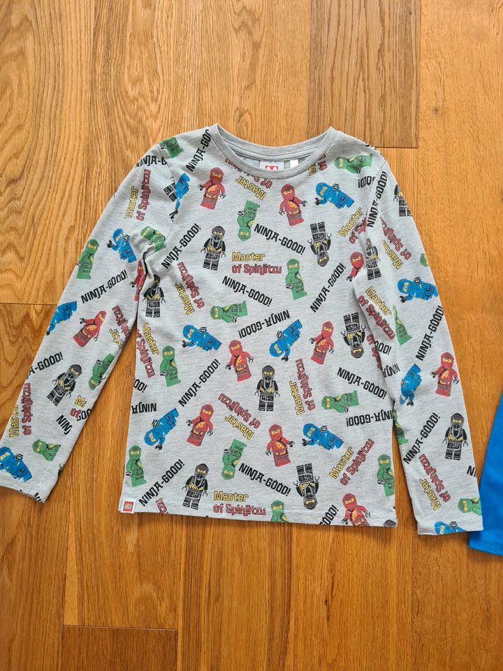 2x Langarmshirt Longsleeve Lego Ninjago Gr. 134 in Schwalmtal