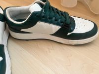 Pull & Bear Sneaker Gr 38 grün/weiß Bayern - Aschaffenburg Vorschau