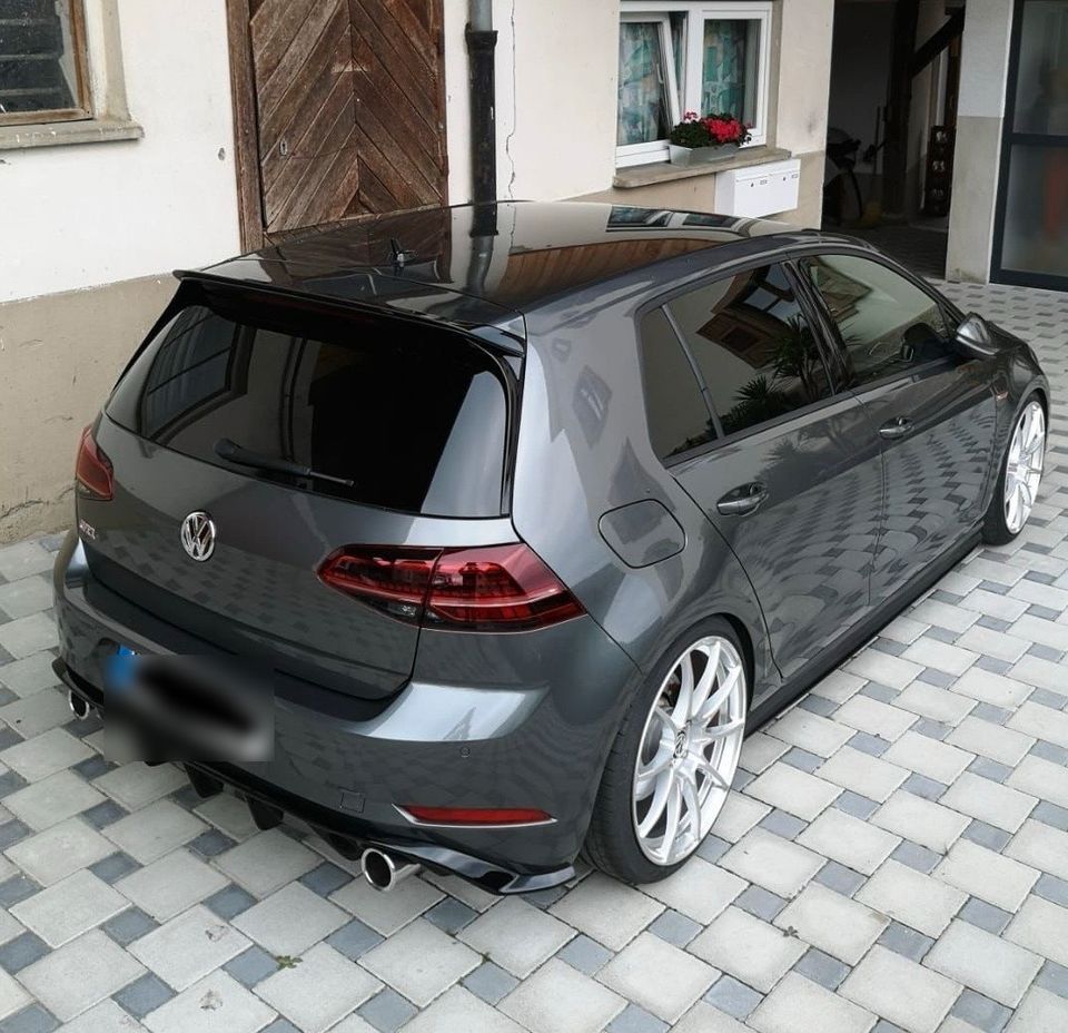 VW Golf GTI - HONEYCOMB - GARANTIE - DSG in Calw