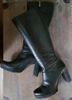 Paul Green Plateau Stiefel schwarz Gr. 5 1/2 neuwertig Nordrhein-Westfalen - Selfkant Vorschau