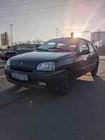 Renault Clio 1 - Schalter - Zahnriemen vor 1 Jahr neu - TÜV 05/26 Duisburg - Duisburg-Mitte Vorschau