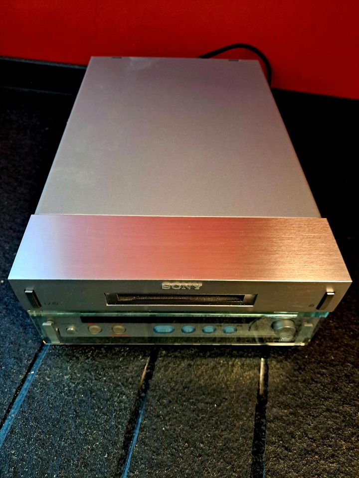 Sony MDS-SD1. Mini Disc Player. Mit Original Verpackung. in Korb