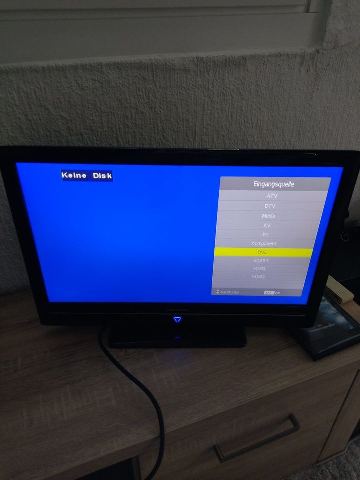 Medion MD21062 LED LCD Fernseher mit DVD Laufwerk in Düsseldorf