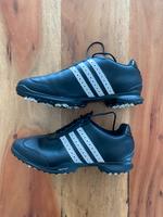 Traxion Adidas Golf Schuhe Gr 40,5 schwarz Leder Golfschuhe Bayern - Fürth Vorschau