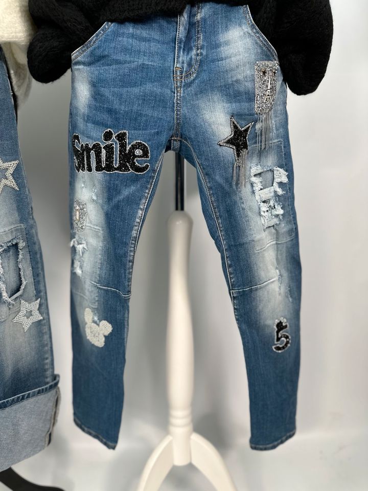 REDUZIERT DESIGNER Sexy Woman Hose Jeans Smile Glitzer Nieten in Mainz