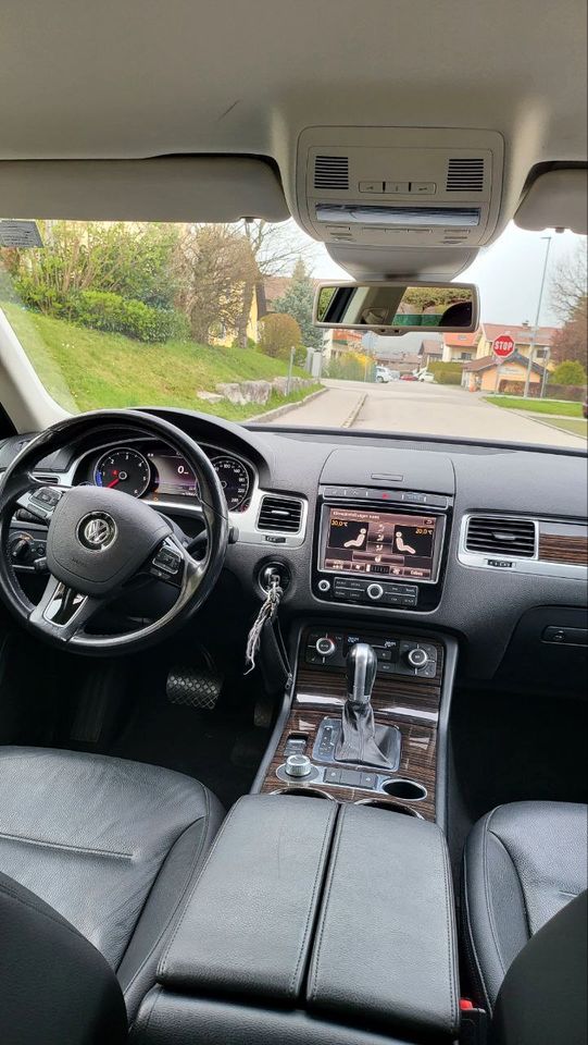 Volkswagen VW Touareg 2016 in Piding