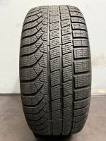 1x Winterreifen 245/45 R18 100V Pirelli P Zero Winter Düsseldorf - Flingern Nord Vorschau