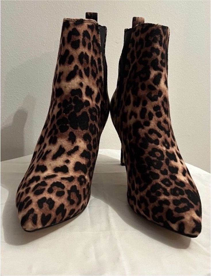 Stiefeletten • Animalprint • Buffalo • Gr. 42 in Essen