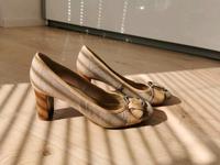 Damen Runde Pumps mit Blockabsatz, Gr. 39 Düsseldorf - Eller Vorschau