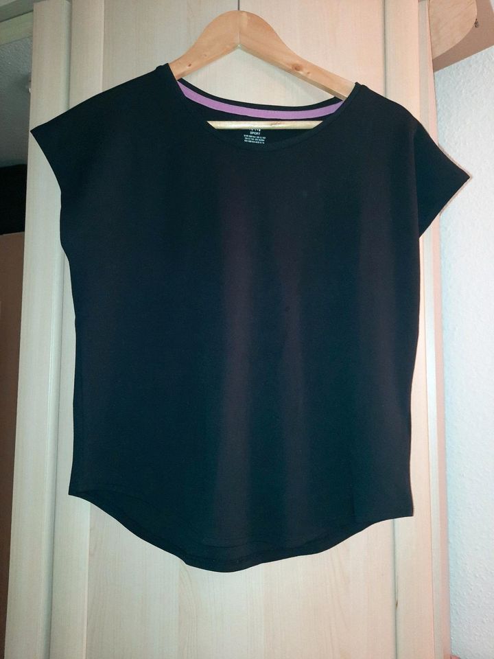 Sport Shirt von H&M  158 neu in Erfurt