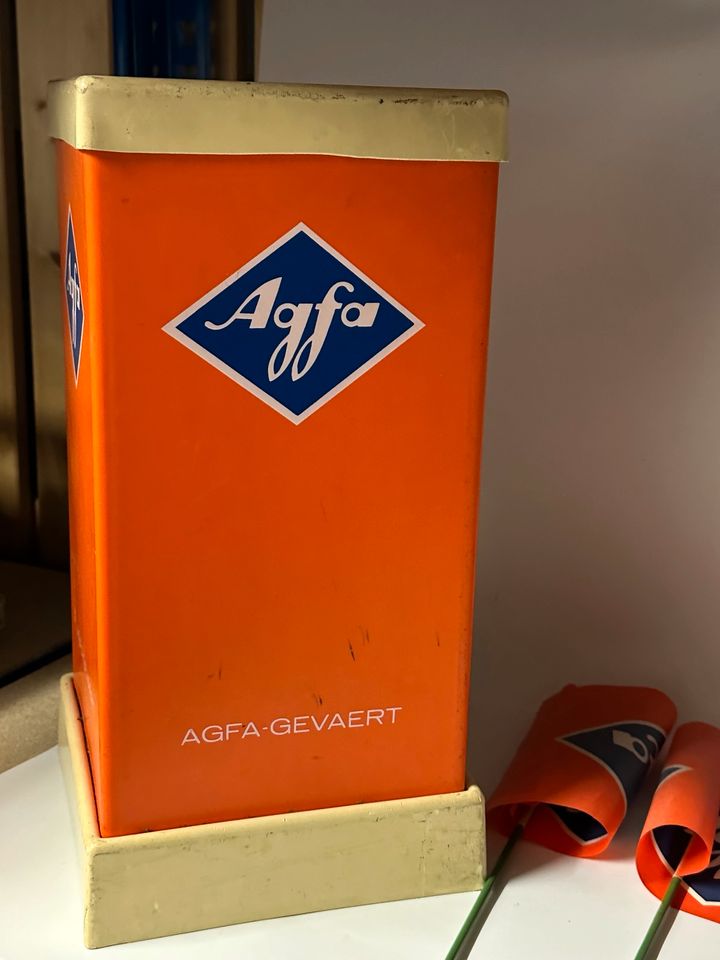 AGFA Werbesäule mit Fähnchen/Kamera/ Sammlung/Kodak in Gelsenkirchen