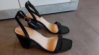 Asos Sommer Schuhe Sandaletten in schwarz Gr. 38 Neu Niedersachsen - Dinklage Vorschau