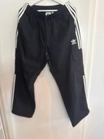 Adidas Jogginghose/Cargohose Baden-Württemberg - Waiblingen Vorschau