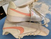 Nike Sneaker in Gr. 37,5 (UK 4) Saarland - Bexbach Vorschau