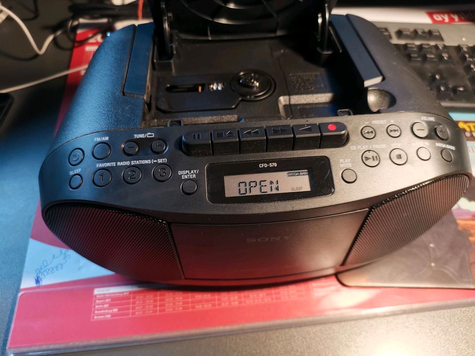 Sony CD Player, Radio in Bottrop