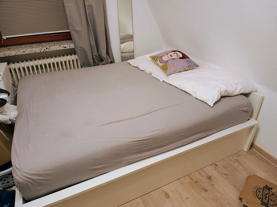 MALM Bett weiß 160x200cm mit Bettkasten in Schwanewede