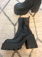 ASOS  Stiefel – Neu ohne Karton, Größe 39 Friedrichshain-Kreuzberg - Friedrichshain Vorschau