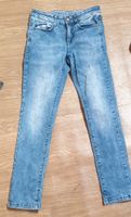 S.Oliver blaue Jeans Gr 152 Bielefeld - Bielefeld (Innenstadt) Vorschau