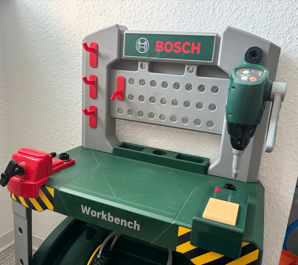Kinderwerkbank von Bosch in Eisleben