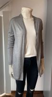 H&M Strickjacke lang grau feinstrick Gr. S Top Zustand Bayern - Haibach Unterfr. Vorschau