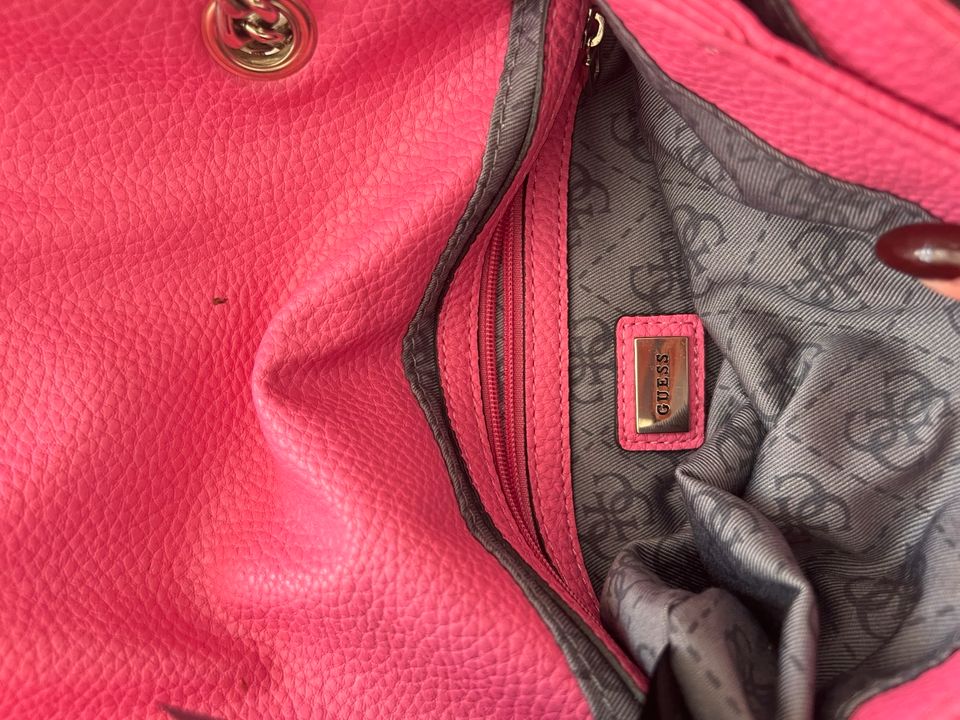 Guess Handtasche Bag Trend Pink Designer Tasche in Berlin