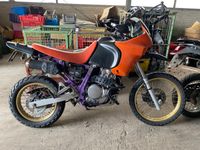 Honda NX 650 Dominator RD02/08 Tank Auspuff Sitzbank Gabel Tacho Hannover - Misburg-Anderten Vorschau