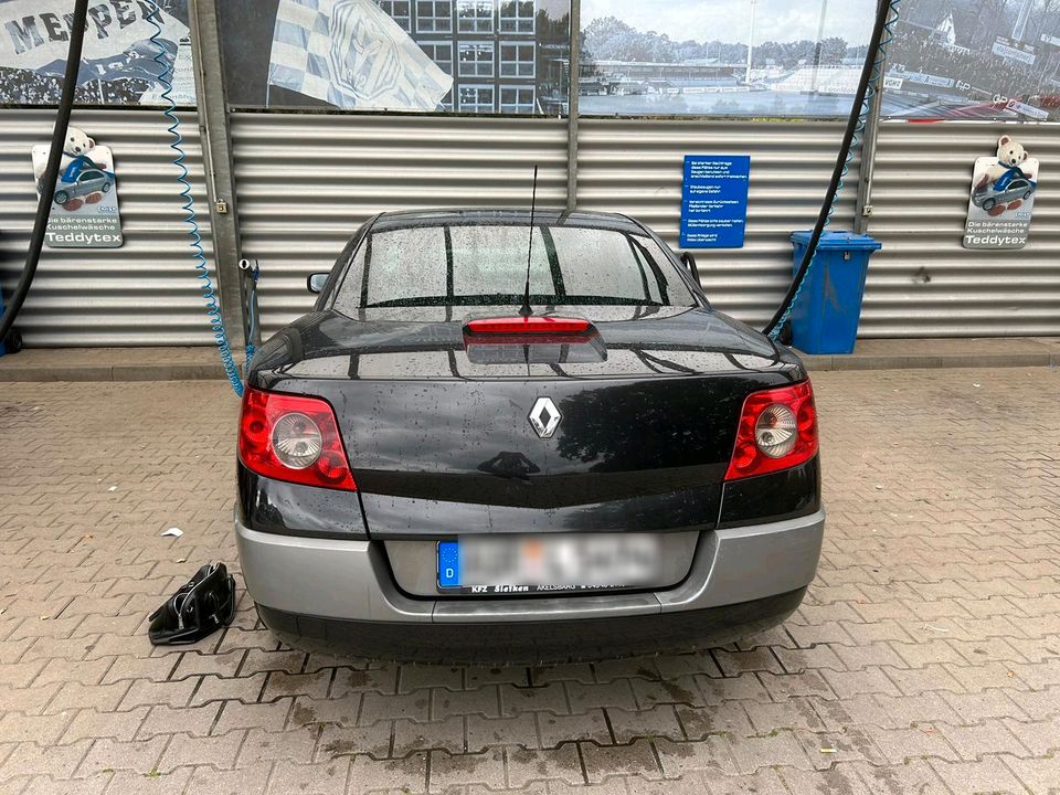 Renault megane 2 cabrio in Großefehn