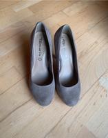 Pumps Wildleder Taupe Tamaris gr. 38 Baden-Württemberg - Filderstadt Vorschau