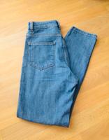 ASOS Classic High Waist Blue Denim Mom Jeans 26/32 Brandenburg - Strausberg Vorschau