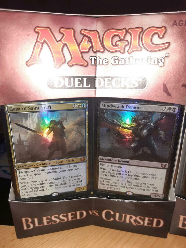 Magic the Gathering Mtg Blessed vs. Cursed Duell Decks OVP in Bergneustadt