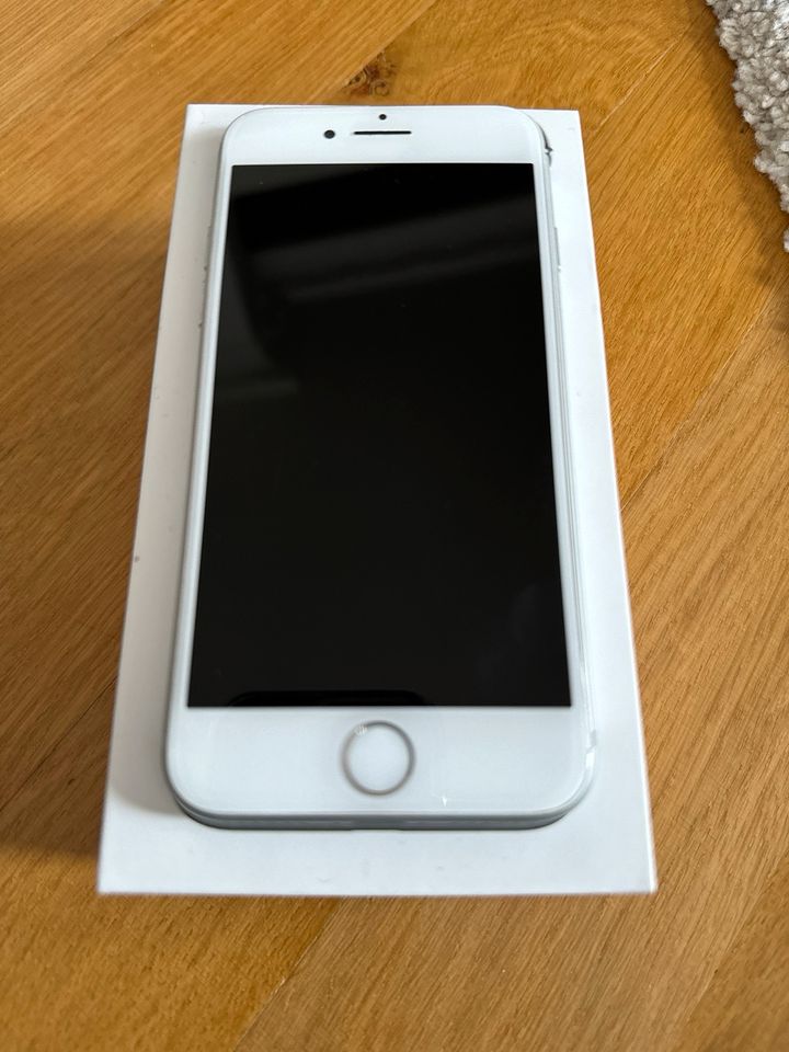 iPhone 7 mit 128 GB in Dresden