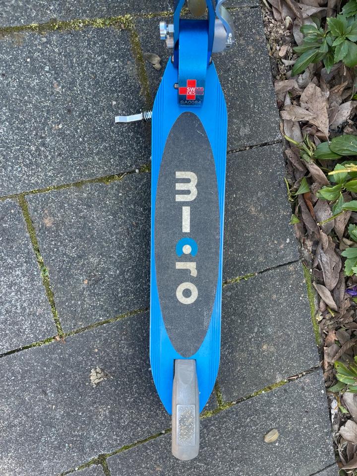 Micro Roller / Klapproller blau bis 100kg Kinder/Erwachsene in Bonn