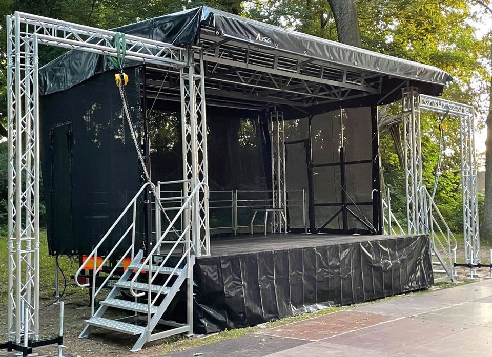 Mobile Bühne mit Ton, Technik und Musikanlage - Jetzt mieten! in Simmern