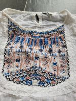 Mädchen Bluse Tshirt C&A 140 bestickt Hessen - Erlensee Vorschau