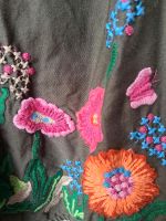 Desigual Bluse bestickt mit Blumen Größe L Bremen - Neustadt Vorschau