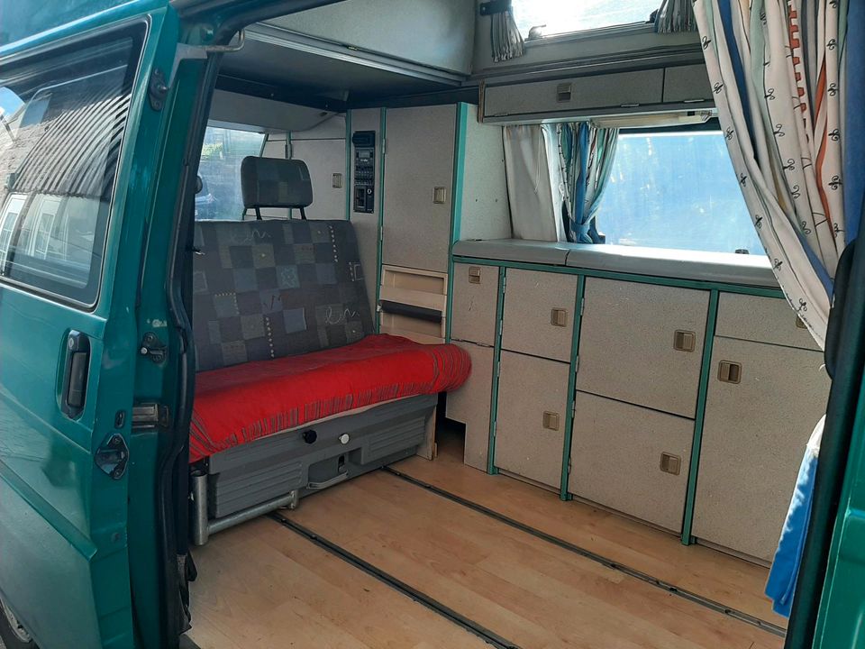 Volkswagen T4 langer Radstand in Karlsbad