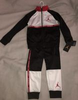 Nike Air Jordan Kinder Trainingsanzug Jacke Hose 110 116 / 5 + 6 Berlin - Schöneberg Vorschau