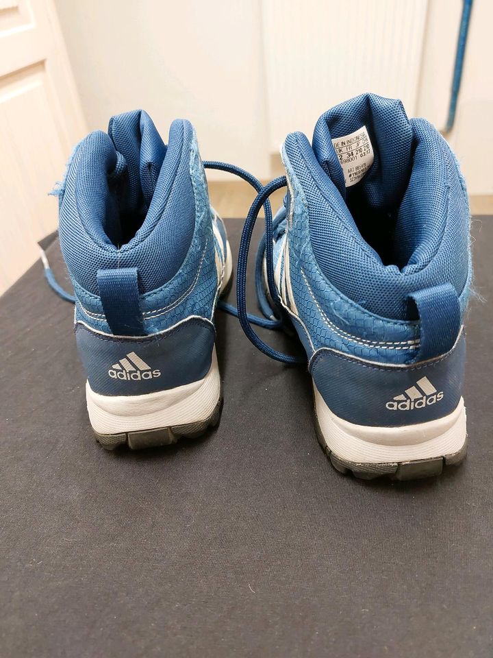 Halbschuhe Adidas Gr. 34 in Heitersheim