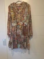 Guess Kleid Gr S Niedersachsen - Schiffdorf Vorschau