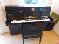 echtes neuwertiges Klavier Yamaha B-1 schwarz Hochglanz Hessen - Birstein Vorschau