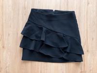 REVIEW Rock mini Volants schwarz Stoff XS/34 Leipzig - Leipzig, Zentrum Vorschau