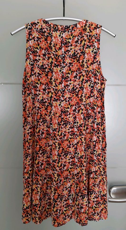Garcia Jeans Kleid für Mädchen Größe 176 neuwertig in Calberlah