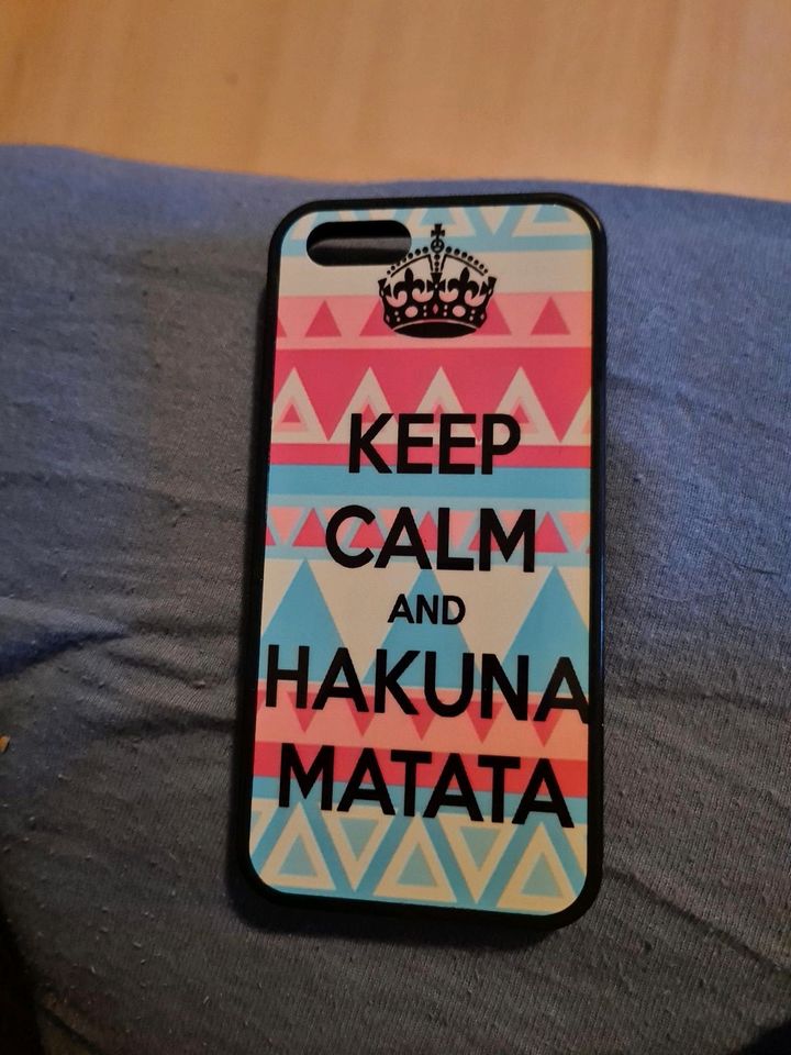 Handyhülle Silikon iPhone 5s Hakuna Matata in Mittelbach