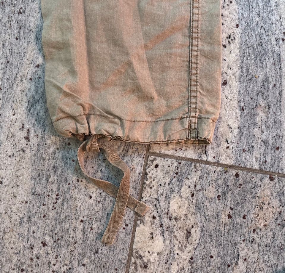 H&M LOGG Cargo Hose Leinen Hose khaki Stoffhose Wanderhose in 34 in Speyer