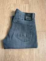 Denham Razor Jeans Gr 29/30 neuwertig Hessen - Marburg Vorschau